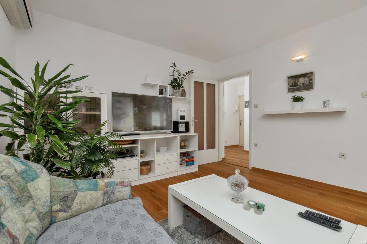 Apartment Marina Makarska Exteriör bild