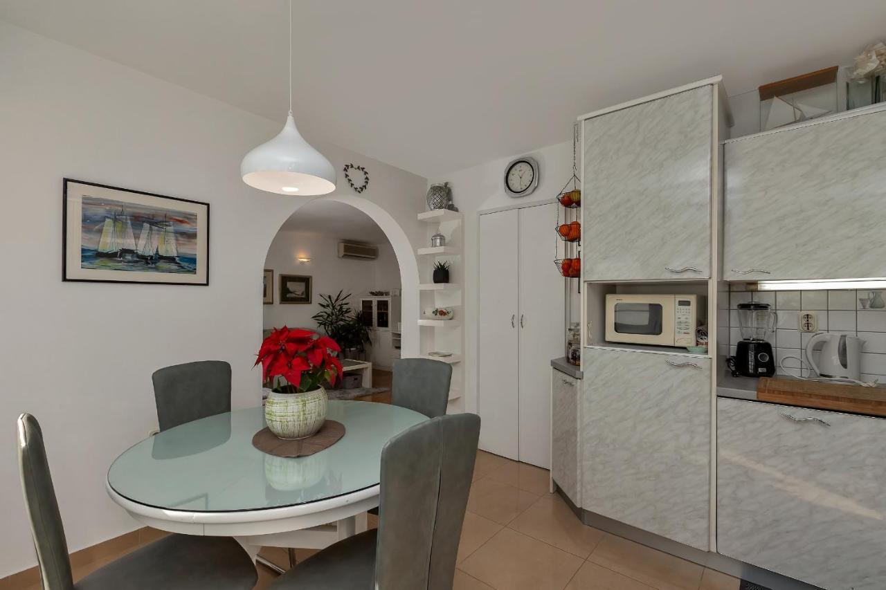 Apartment Marina Makarska Exteriör bild